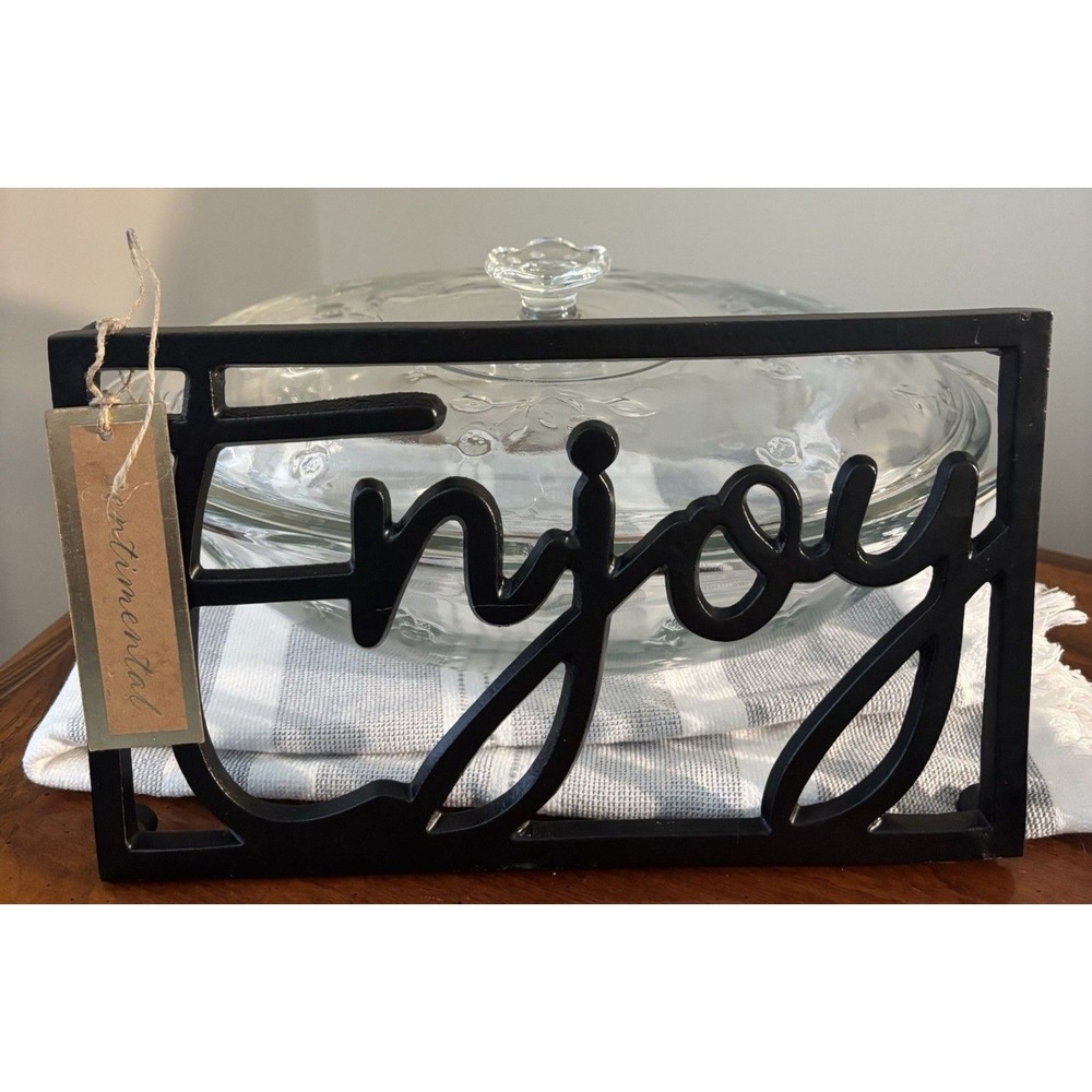 Sentimental Black Metal Trivet with‎ Feet